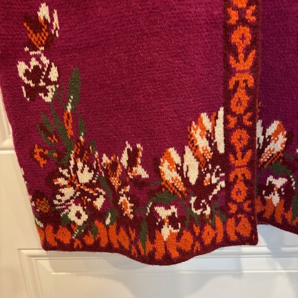 Beautiful Sweater Duster by MAX SPORT - Bright Berry Color - Picture 3 of 9